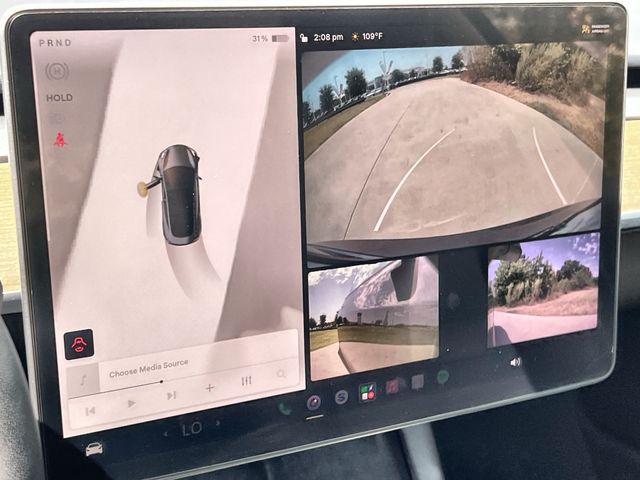 Thumbnail: 2023 Tesla Model 3 - 15