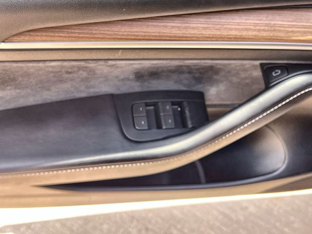 Thumbnail: 2023 Tesla Model 3 - 28