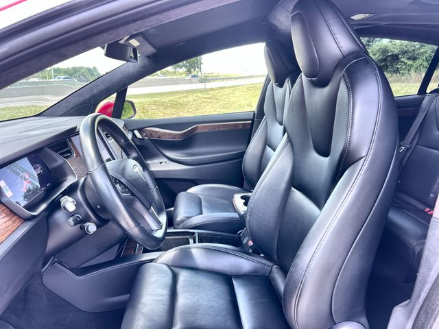 Thumbnail: 2020 Tesla Model X - 10
