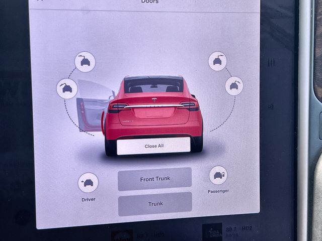Thumbnail: 2020 Tesla Model X - 28