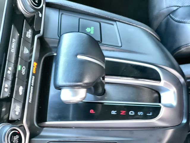 Thumbnail: 2019 Honda CR-V - 15
