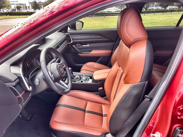 Thumbnail: 2025 Mazda CX-50 - 12