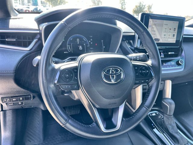 Thumbnail: 2023 Toyota Corolla Cross - 10