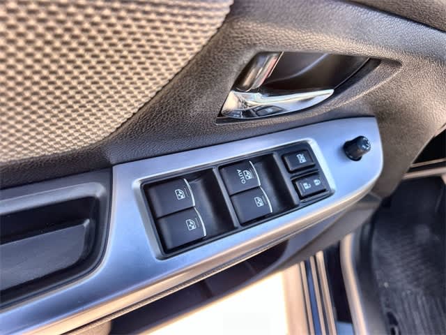 Thumbnail: 2017 Subaru Crosstrek - 29