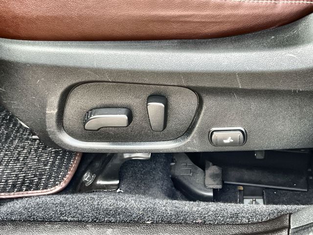 Thumbnail: 2017 Subaru Forester - 31