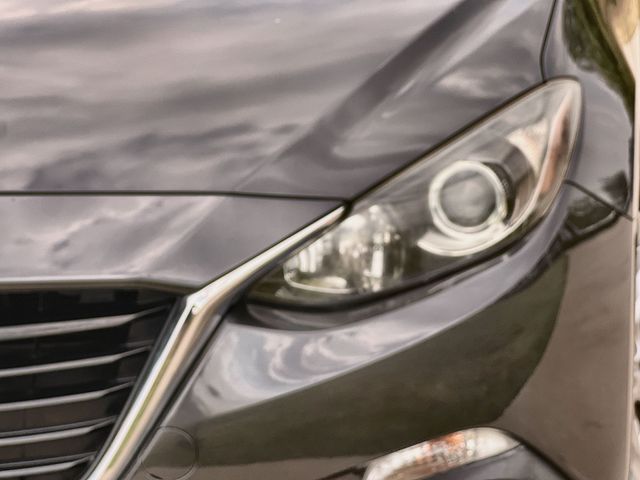 Thumbnail: 2016 Mazda Mazda3 - 25