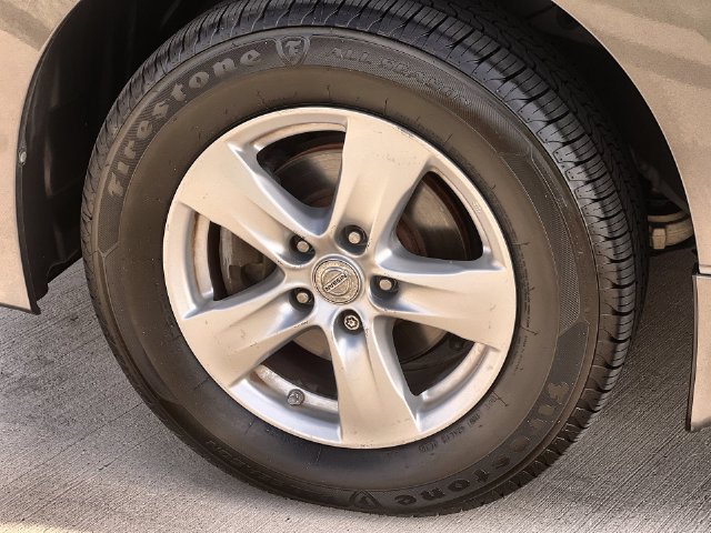 Thumbnail: 2015 Nissan Quest - 8
