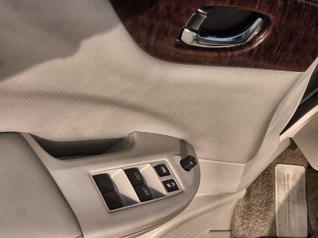 Thumbnail: 2015 Nissan Quest - 30