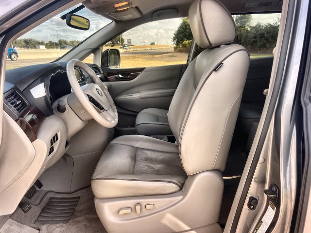 Thumbnail: 2015 Nissan Quest - 12