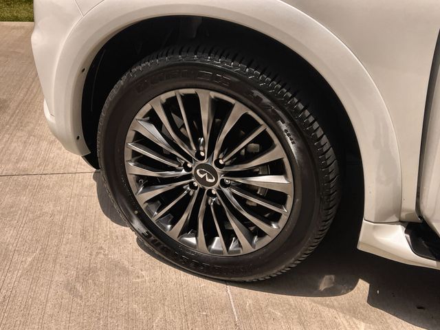 Thumbnail: 2023 INFINITI QX80 - 8