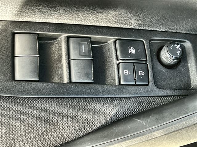 Thumbnail: 2023 Toyota Corolla - 29