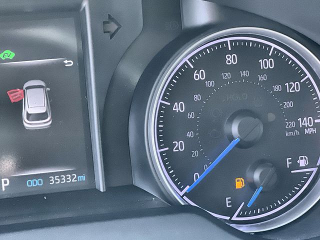 Thumbnail: 2021 Toyota Venza - 17