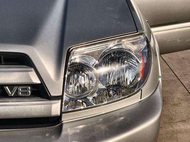 Thumbnail: 2004 Toyota 4Runner - 25