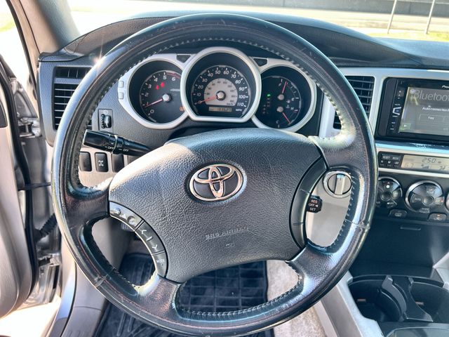 Thumbnail: 2004 Toyota 4Runner - 10