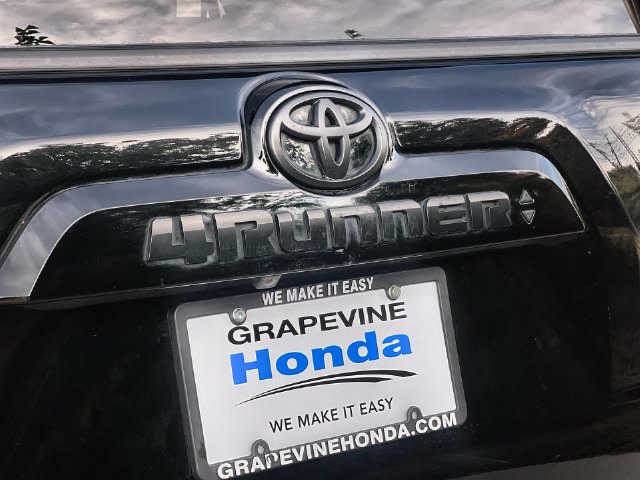 Thumbnail: 2019 Toyota 4Runner - 6