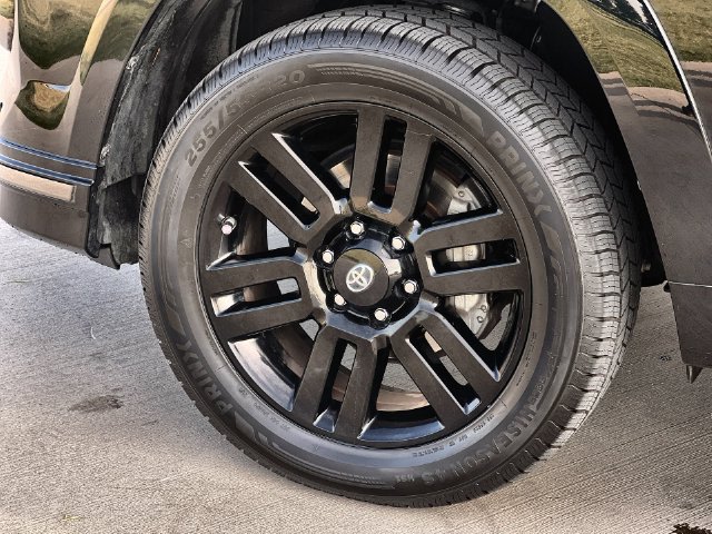 Thumbnail: 2019 Toyota 4Runner - 7