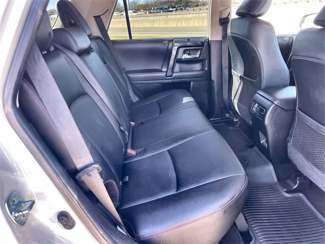 Thumbnail: 2021 Toyota 4Runner - 13