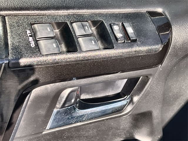 Thumbnail: 2021 Toyota 4Runner - 30