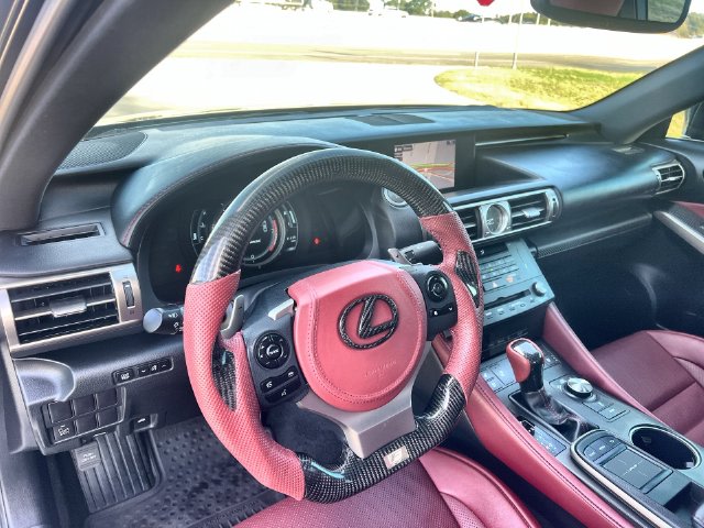 Thumbnail: 2015 Lexus IS - 2