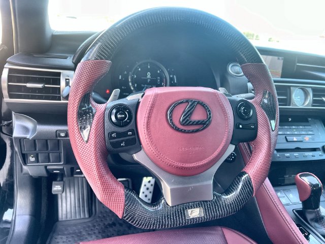 Thumbnail: 2015 Lexus IS - 10
