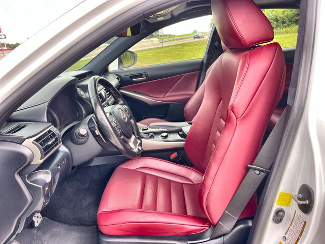 Thumbnail: 2017 Lexus IS - 12