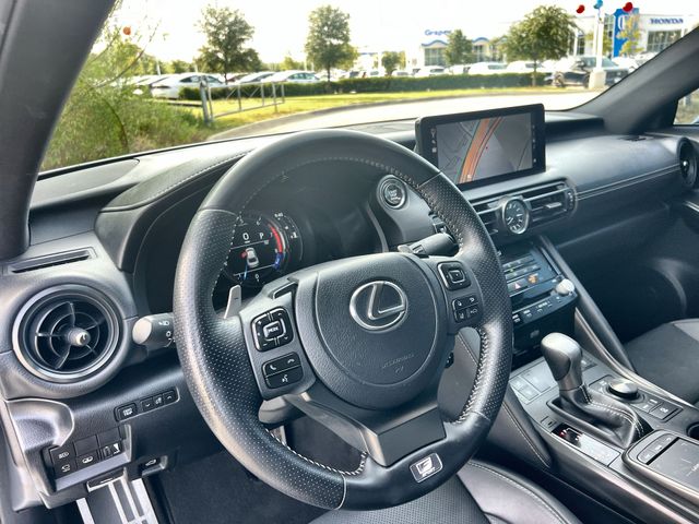 Thumbnail: 2023 Lexus IS - 10