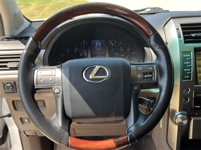 Thumbnail: 2011 Lexus GX - 14