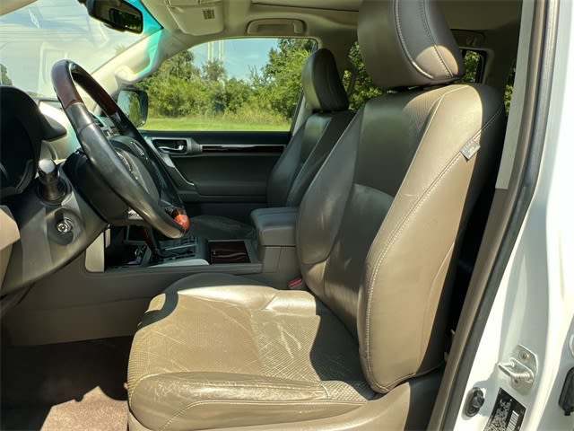 Thumbnail: 2011 Lexus GX - 11
