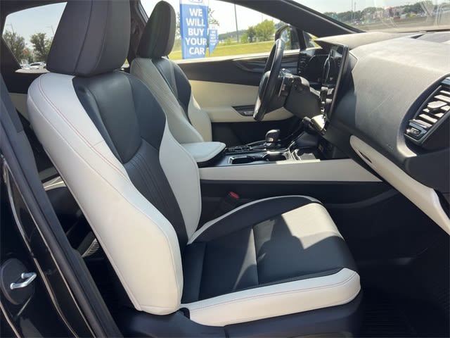 Thumbnail: 2024 Lexus ES - 20