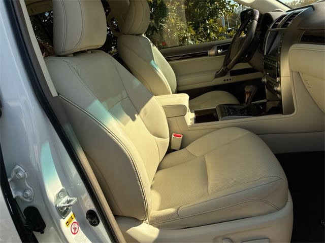 Thumbnail: 2019 Lexus GX - 20