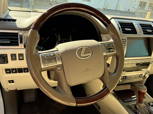 Thumbnail: 2019 Lexus GX - 9