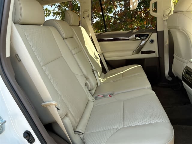 Thumbnail: 2019 Lexus GX - 21