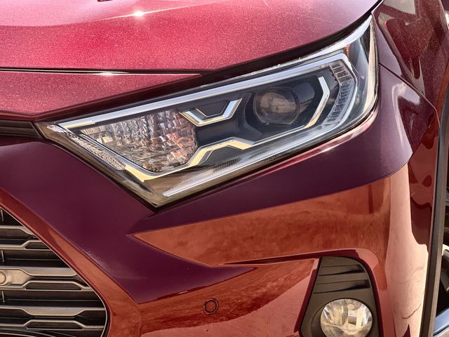 Thumbnail: 2020 Toyota RAV4 - 24