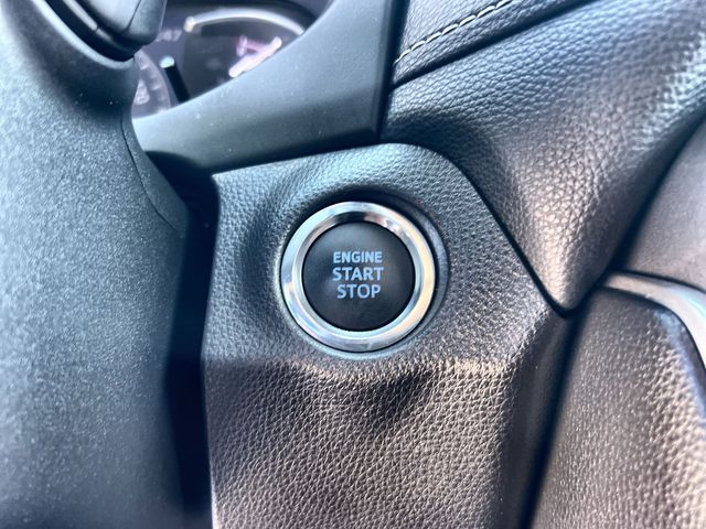 Thumbnail: 2020 Toyota RAV4 - 28