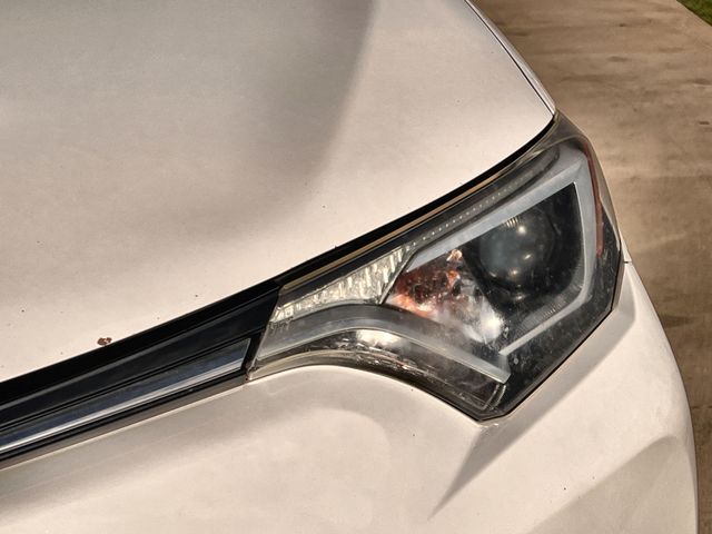 Thumbnail: 2018 Toyota RAV4 - 24
