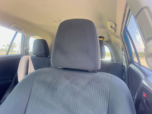 Thumbnail: 2018 Toyota RAV4 - 25