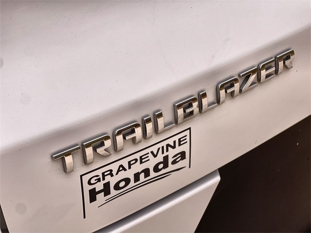 Thumbnail: 2023 Chevrolet TrailBlazer - 6