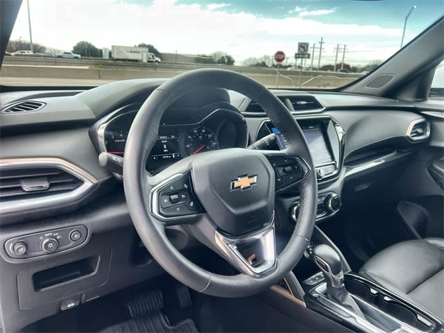 Thumbnail: 2023 Chevrolet TrailBlazer - 9