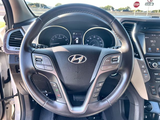 Thumbnail: 2017 Hyundai Santa Fe - 10