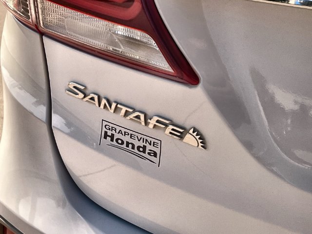 Thumbnail: 2017 Hyundai Santa Fe - 7