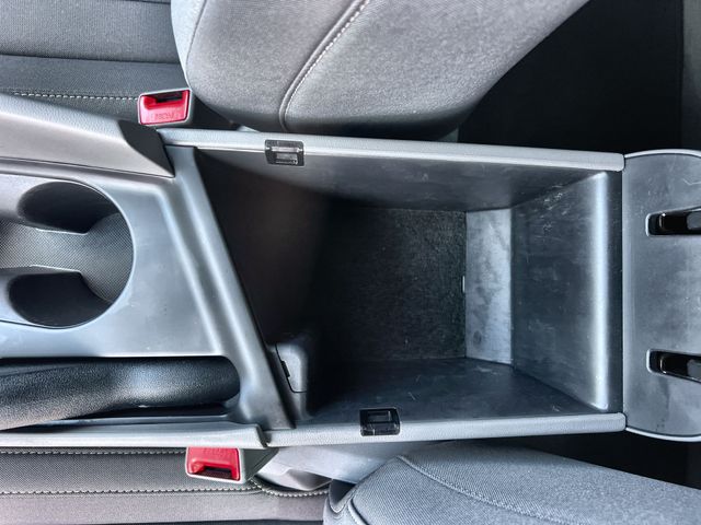 Thumbnail: 2025 Hyundai Elantra - 27