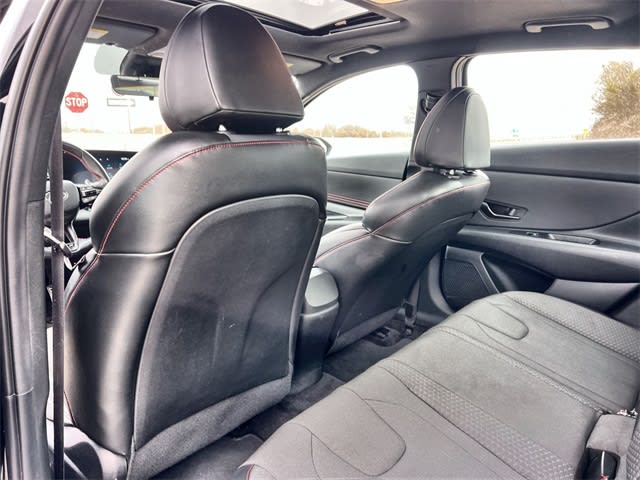 Thumbnail: 2023 Hyundai Elantra - 13