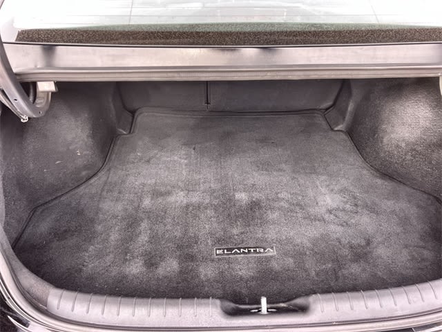 Thumbnail: 2023 Hyundai Elantra - 17