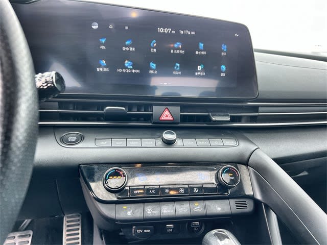 Thumbnail: 2023 Hyundai Elantra - 14