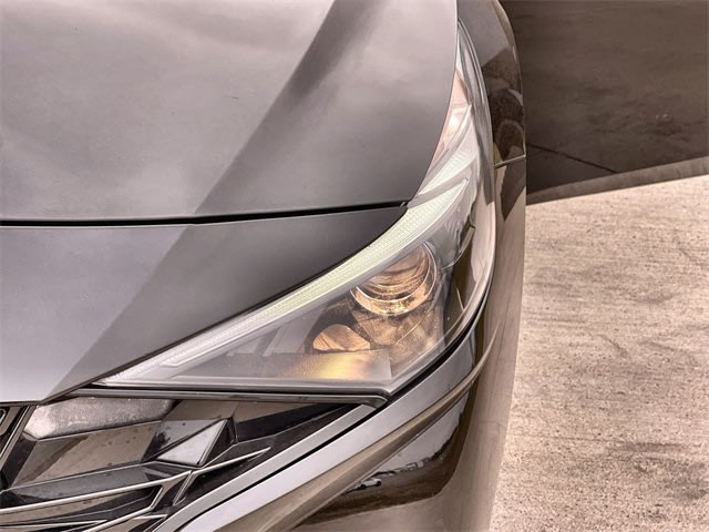 Thumbnail: 2023 Hyundai Elantra - 24