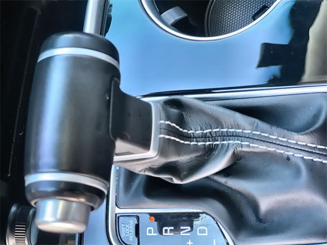 Thumbnail: 2019 Kia Stinger - 21