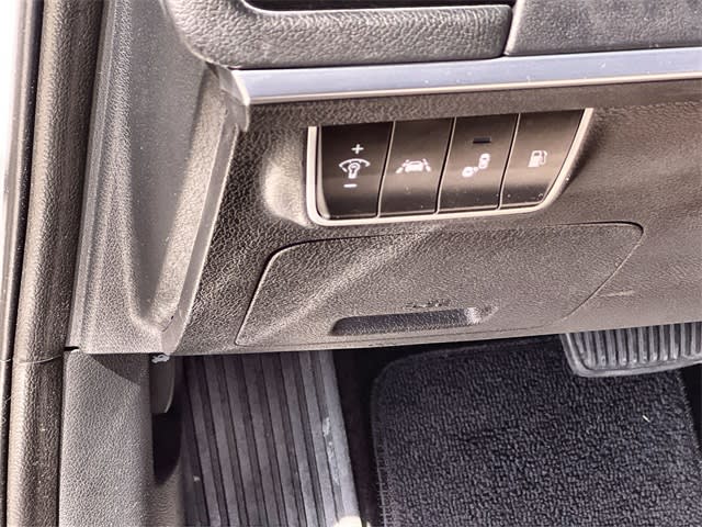 Thumbnail: 2019 Kia Stinger - 29