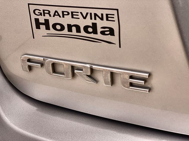 Thumbnail: 2013 Kia Forte - 7