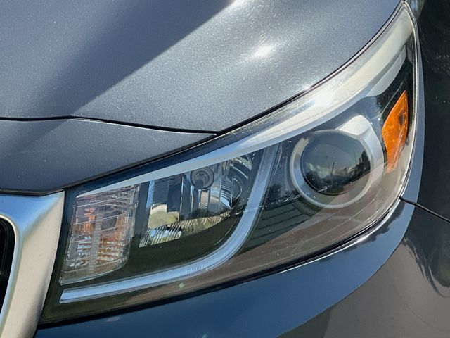 Thumbnail: 2016 Kia Sedona - 25
