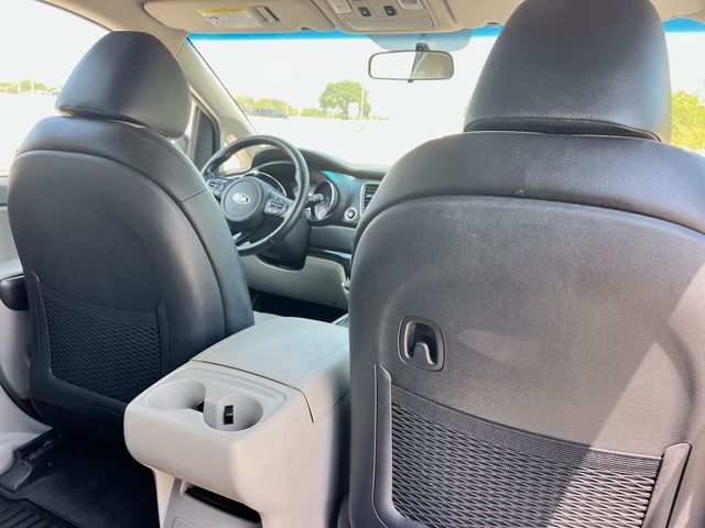Thumbnail: 2019 Kia Sedona - 21